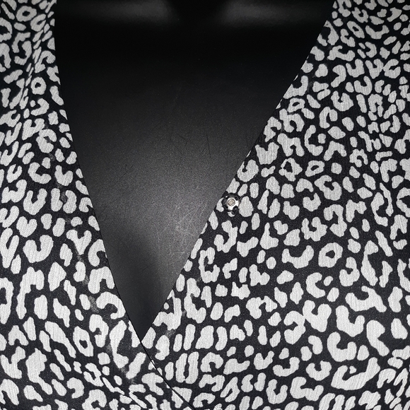 Bardot junior dress sheer arms size 16 - Picture 3 of 7